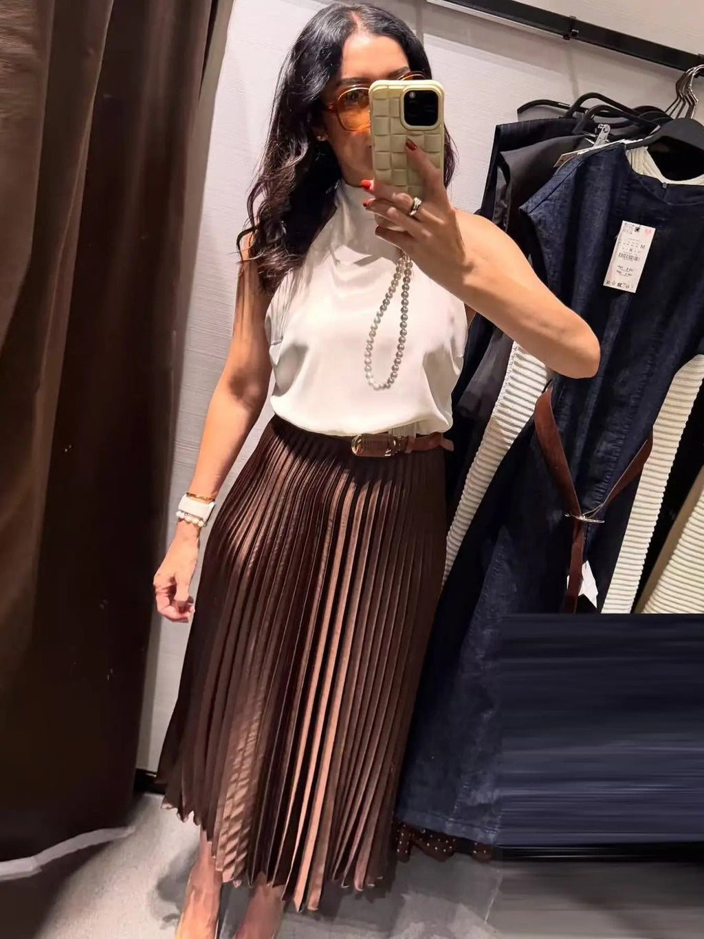 Women's Polyester Pleated Midi Skirt image 4