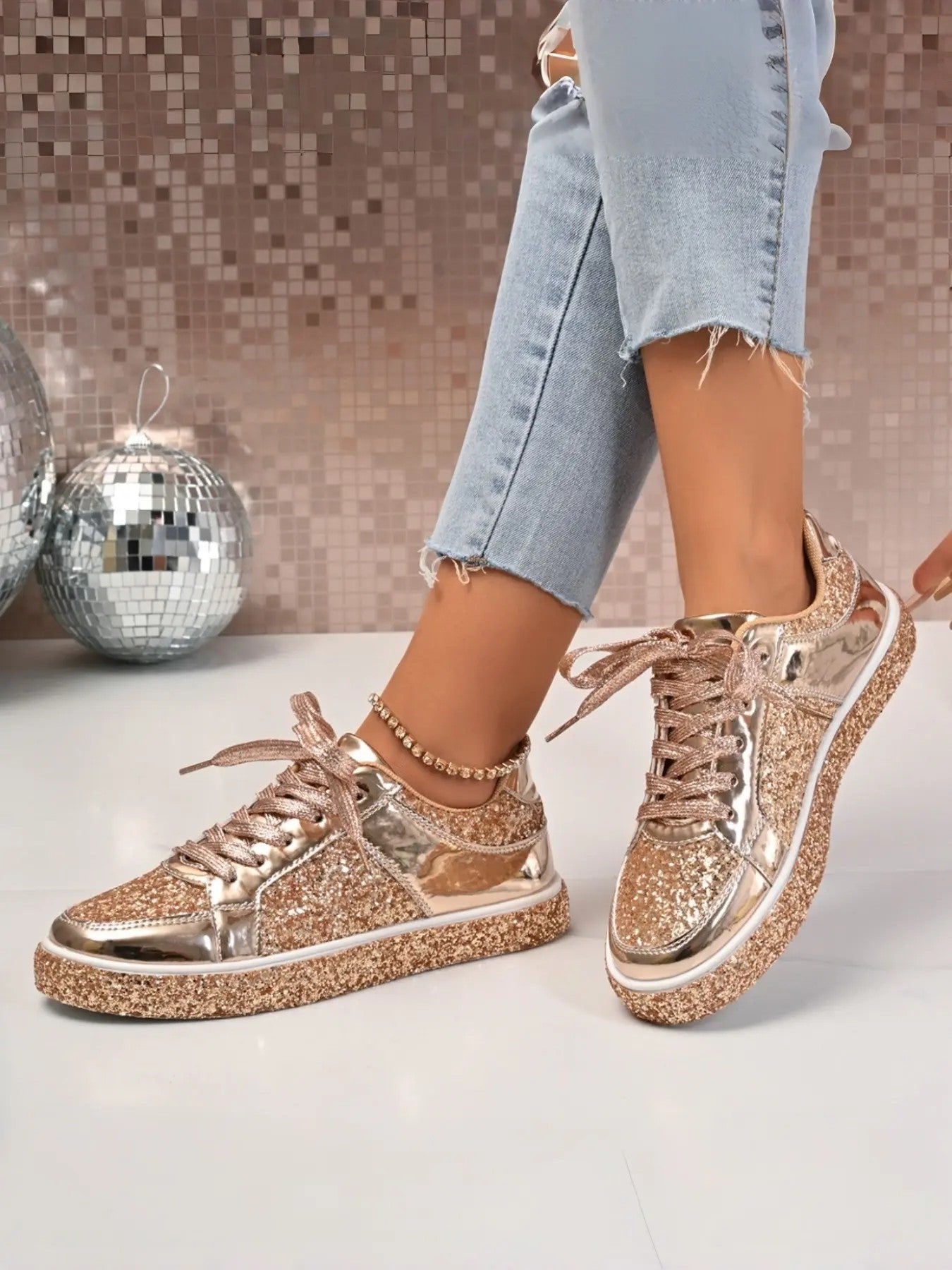 Women's PU Low-Top Casual Sneakers image 9