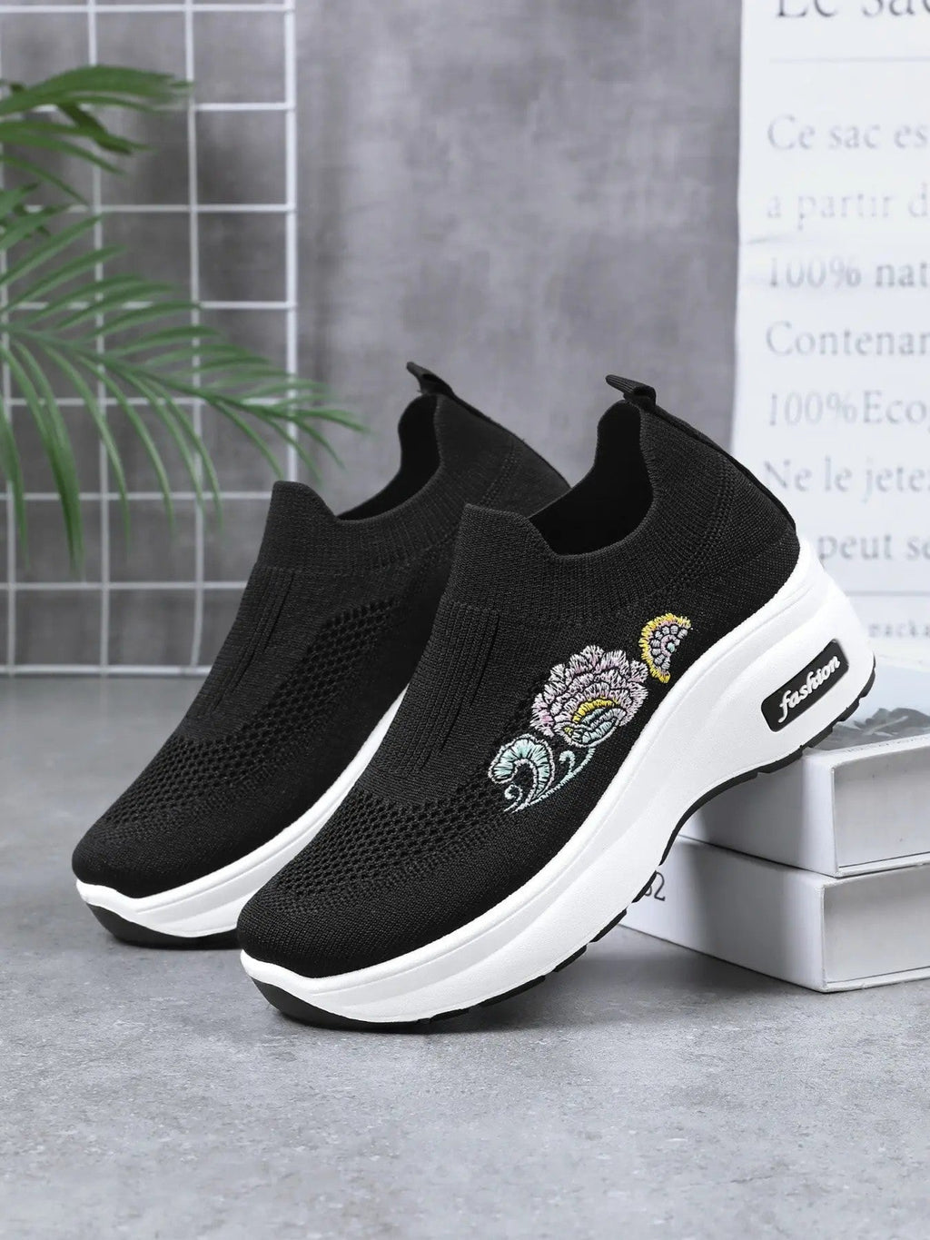 Women's PU Slip-On Walking Shoes image 8