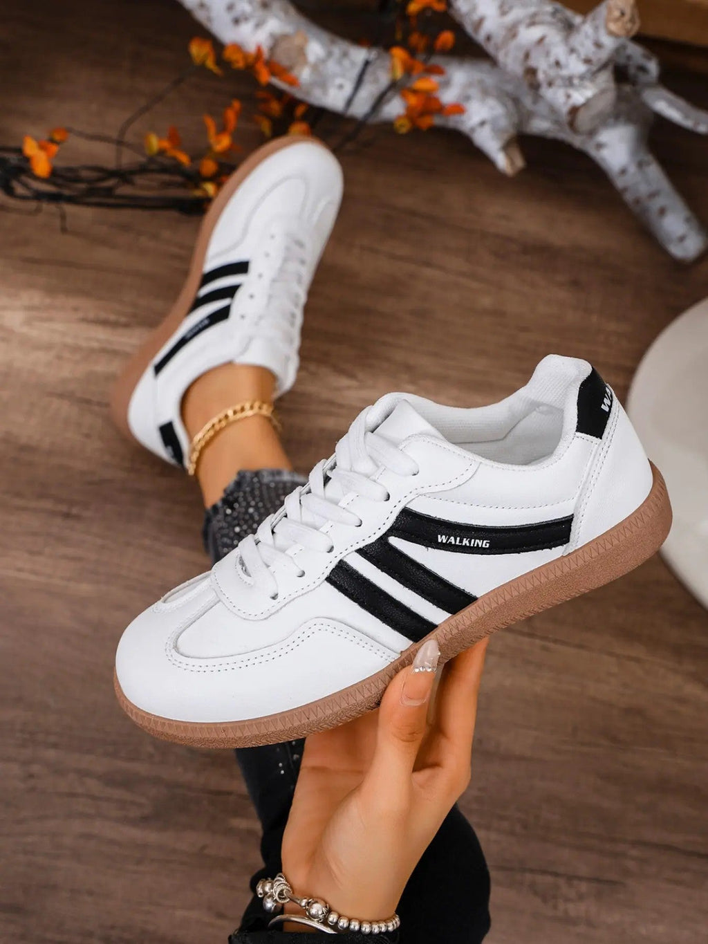 Women's PU Platform Casual Shoes image 2