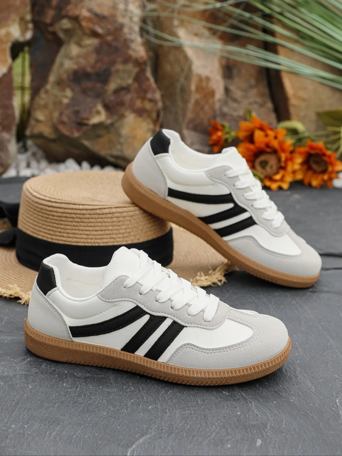 Women's PU Platform Casual Shoes image 4