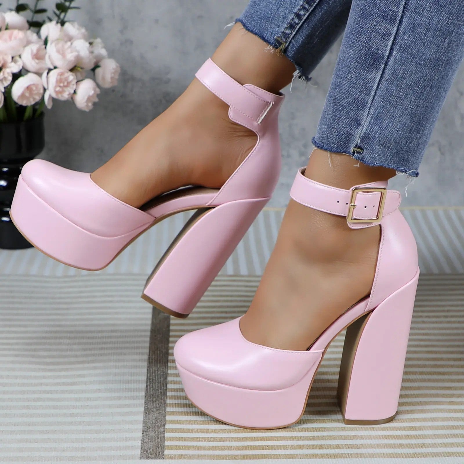 Women's PU Block-Heel Pumps image 8